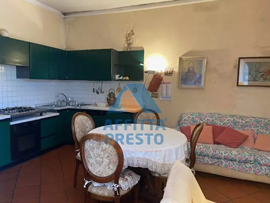 Immagine 7 di Appartamento in affitto  a Capraia E Limite