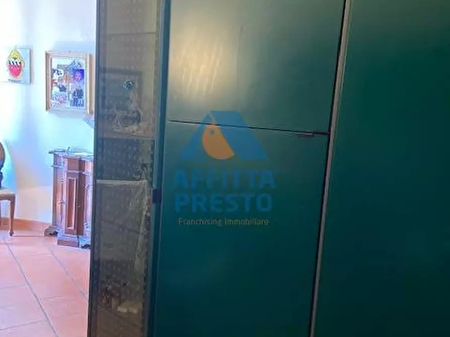 Immagine 9 di Appartamento in affitto  a Capraia E Limite