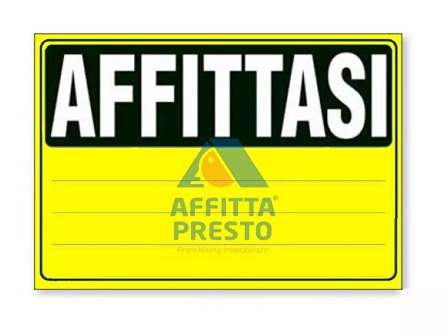 Immagine 1 di Negozio in affitto  a San Miniato