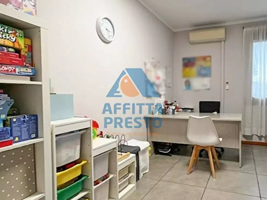 Immagine 5 di Attività commerciale in vendita  a Monsummano Terme