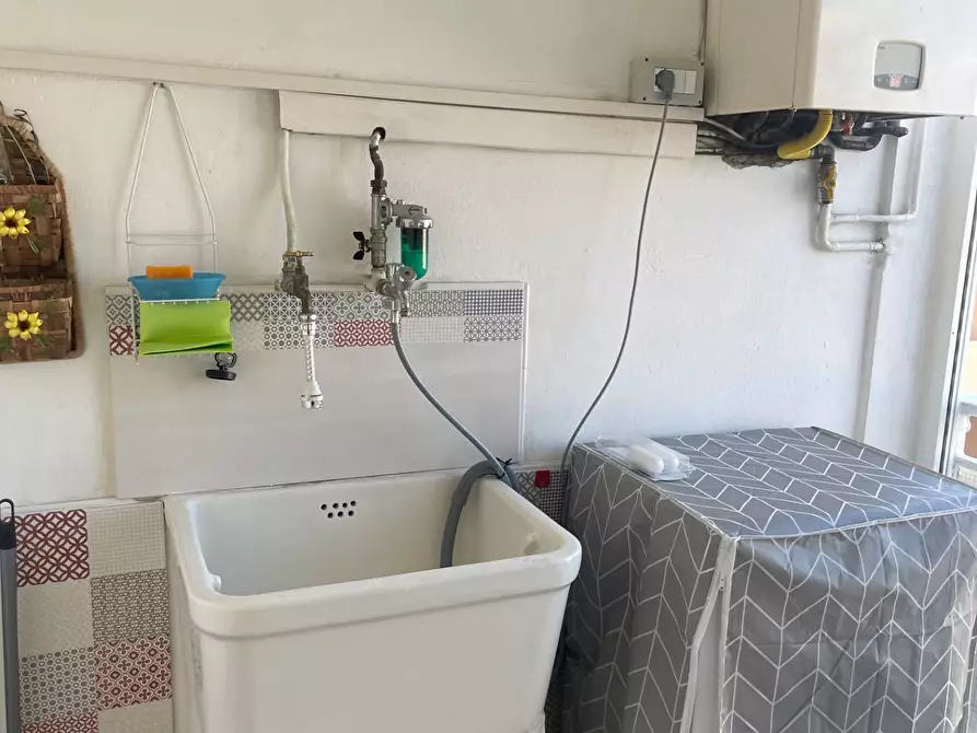 Immagine 8 di Appartamento in affitto  a Pontedera