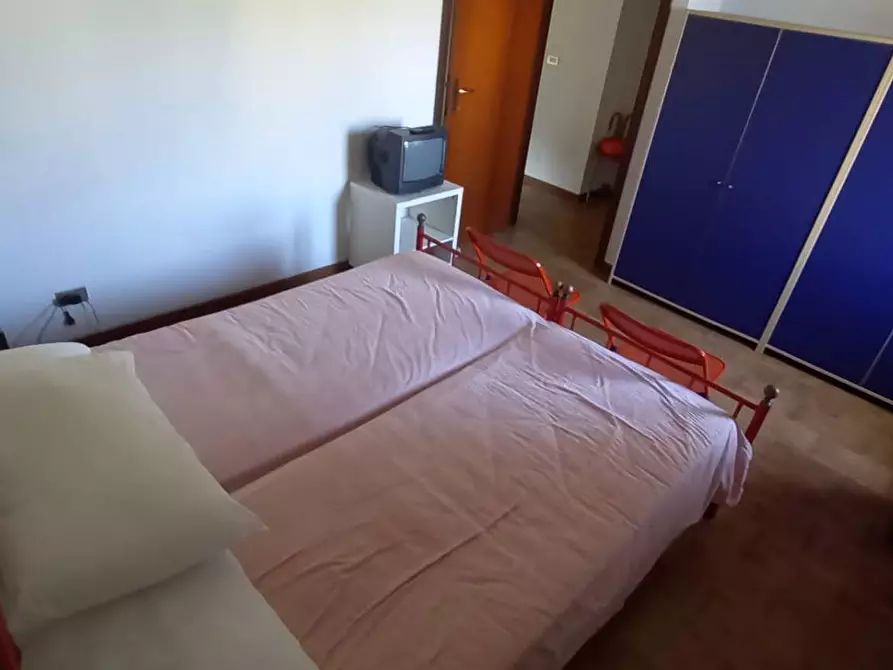 Immagine 12 di Appartamento in vendita  in Porto Maurizio a Imperia