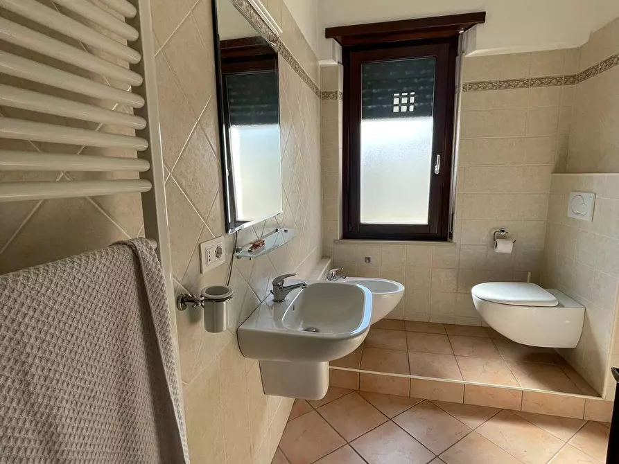 Immagine 11 di Casa indipendente in vendita  in VIA CESARE BATTISTI 14 a Rondissone