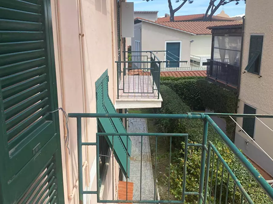 Immagine 3 di Appartamento in vendita  a Marciana Marina