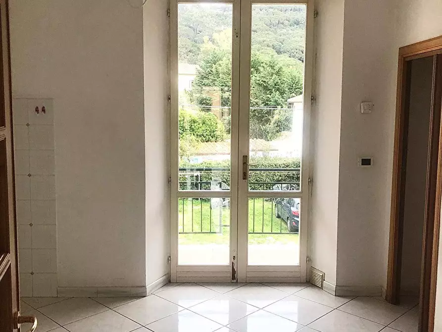 Immagine 14 di Appartamento in vendita  a Marciana Marina