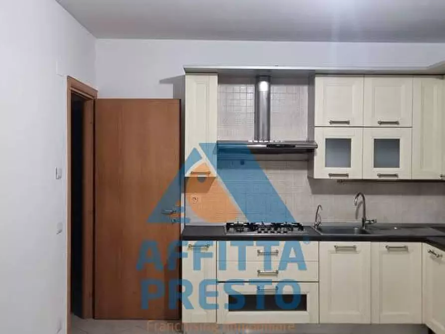 Immagine 3 di Appartamento in vendita  a Santa Maria A Monte