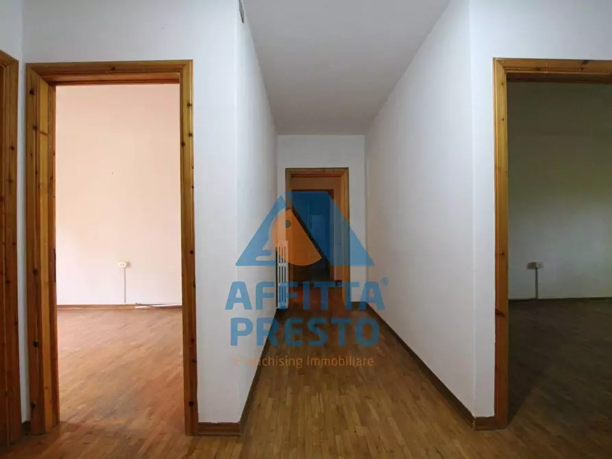 Immagine 9 di Casa indipendente in vendita  a Vinci