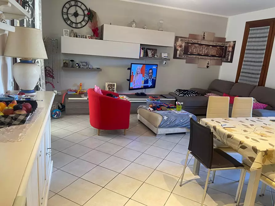 Immagine 4 di Appartamento in vendita  a Fucecchio