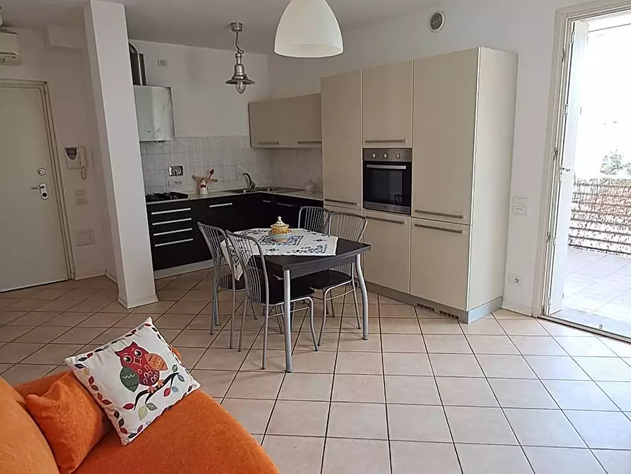 Immagine 2 di Appartamento in affitto  a Firenze