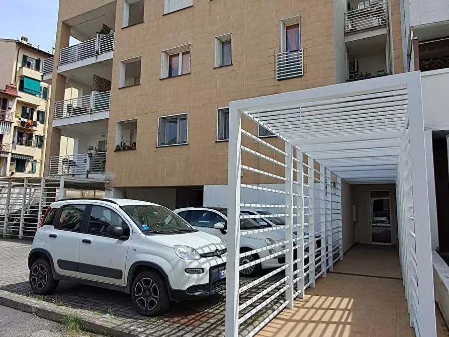 Immagine 1 di Appartamento in affitto  a Firenze