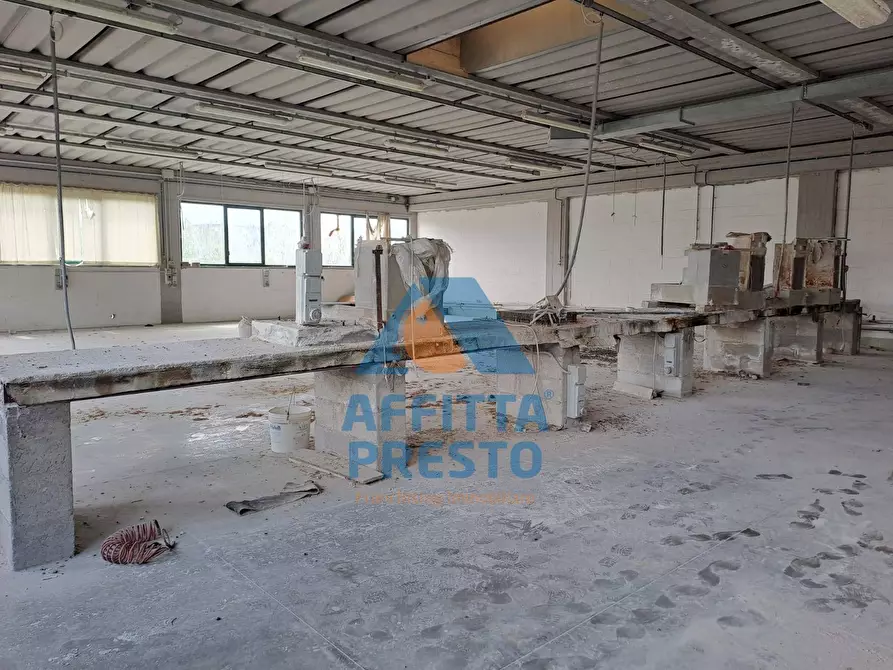Immagine 12 di Laboratorio in affitto  a Empoli