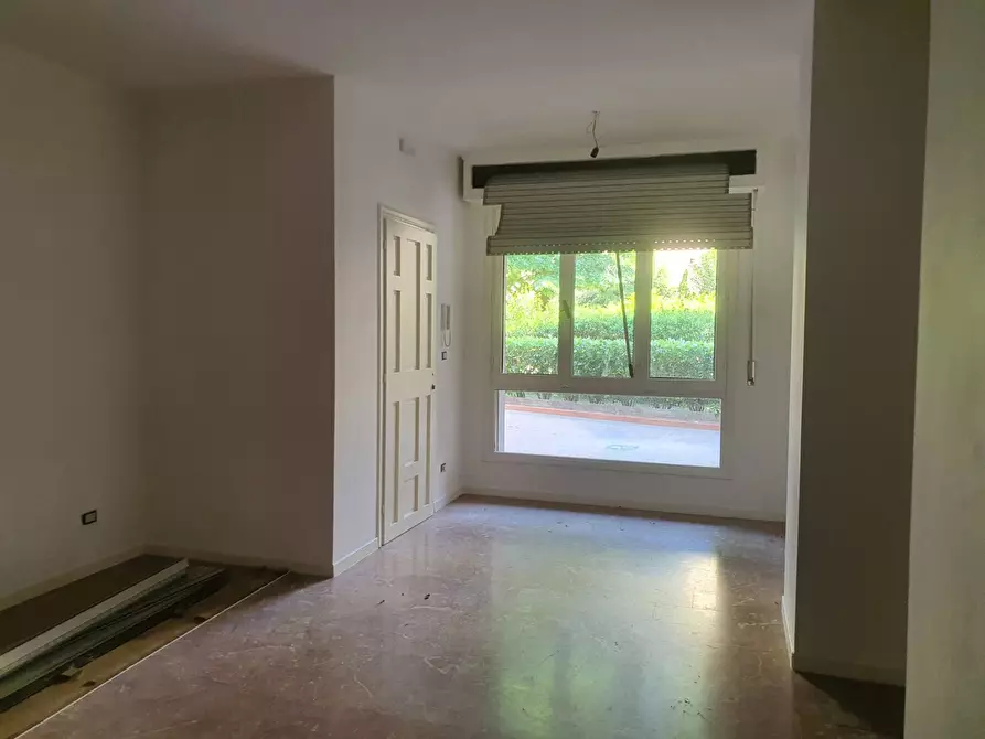 Immagine 4 di Appartamento in vendita  a Firenze