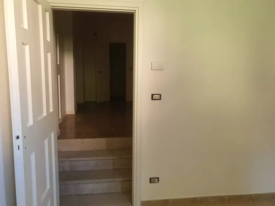 Immagine 9 di Appartamento in vendita  a Firenze