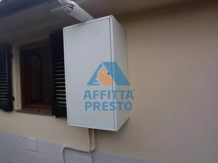 Immagine 3 di Magazzino in vendita  a Empoli