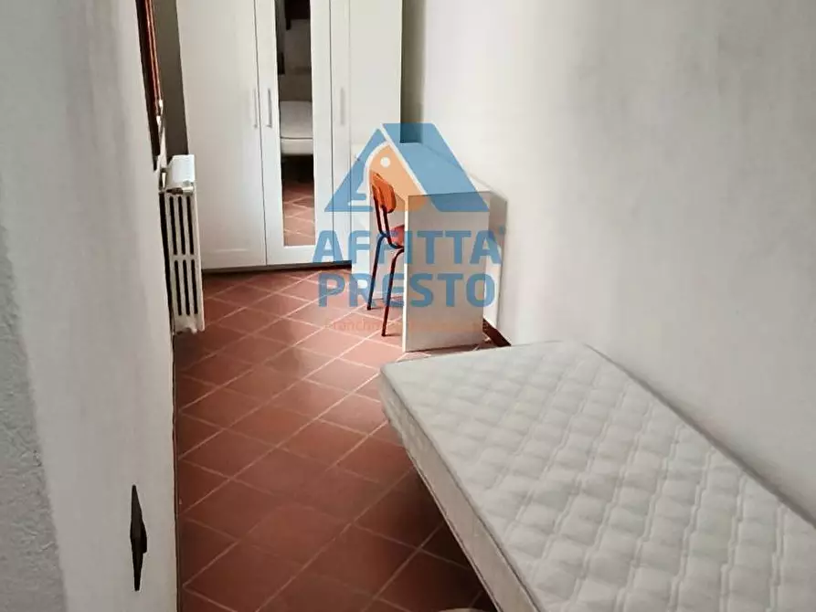 Immagine 1 di Camera in affitto  a Empoli