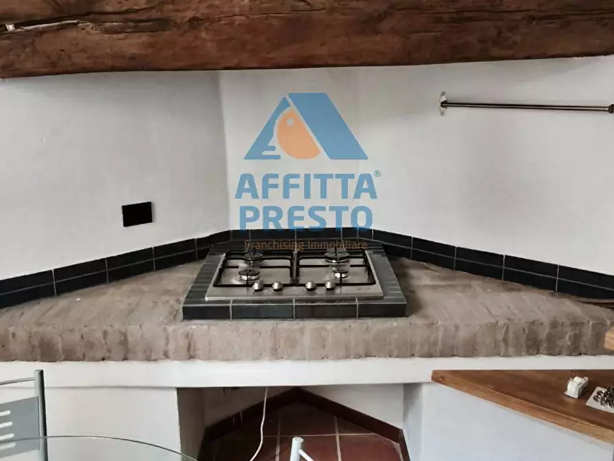 Immagine 3 di Camera in affitto  a Empoli