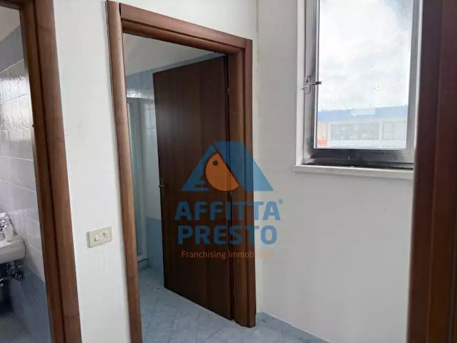 Immagine 7 di Attività commerciale in affitto  a San Miniato