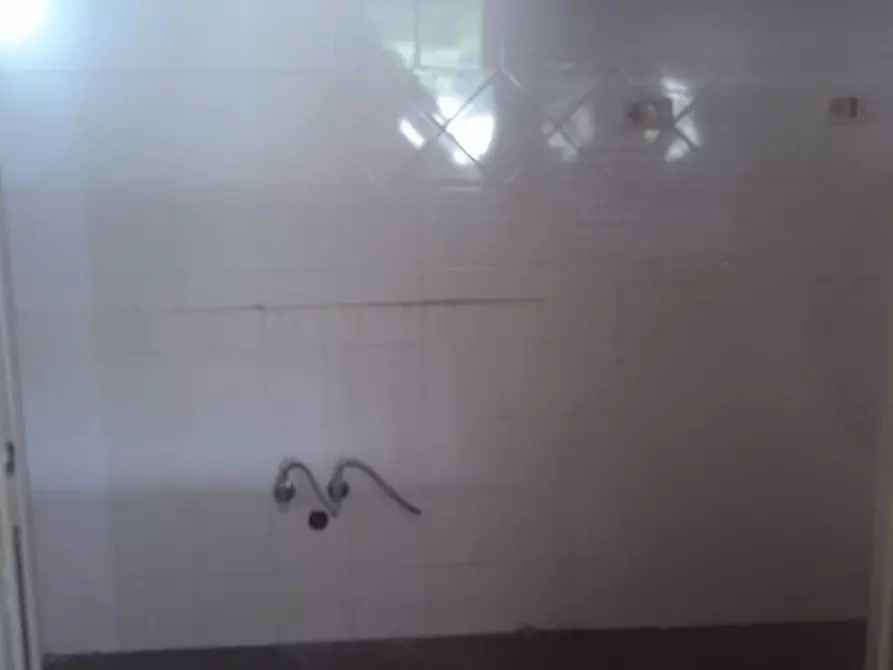 Immagine 2 di Attività commerciale in affitto  a Firenze