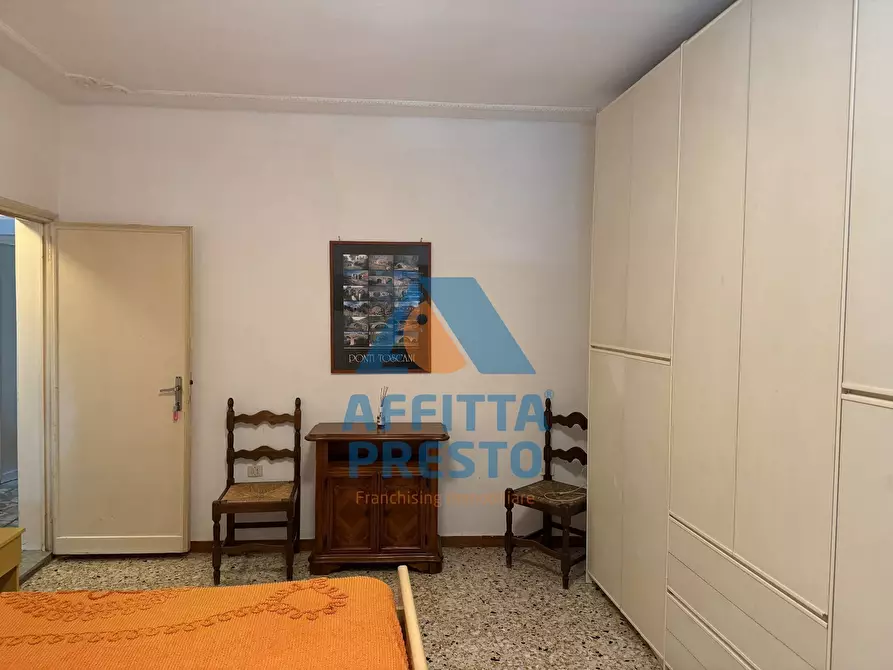 Immagine 3 di Camera in affitto  a Empoli