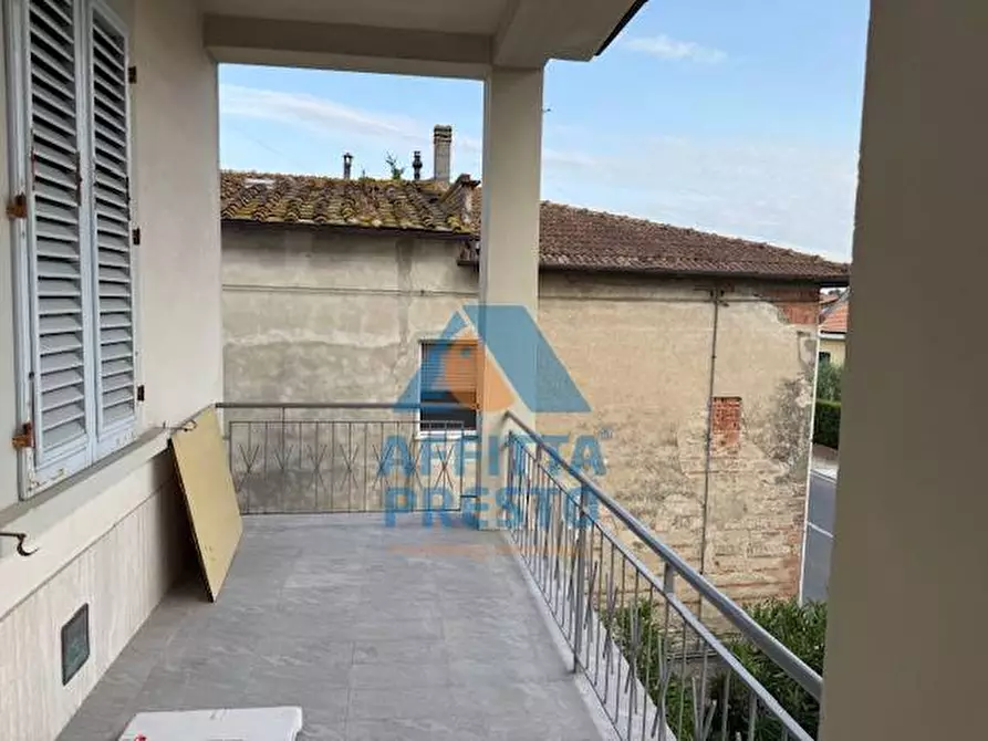 Immagine 6 di Appartamento in vendita  a Empoli