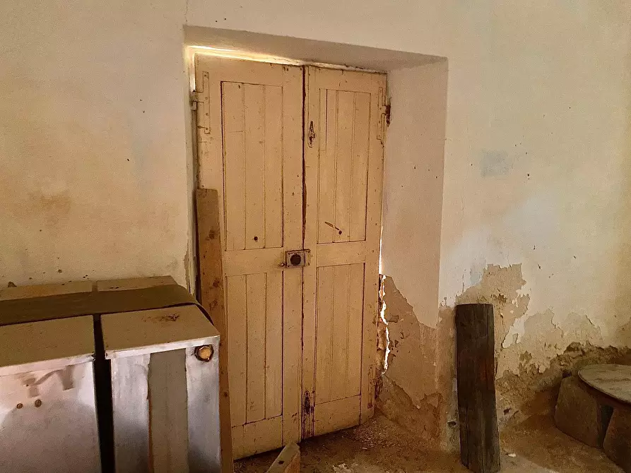 Immagine 11 di Appartamento in vendita  a Marciana