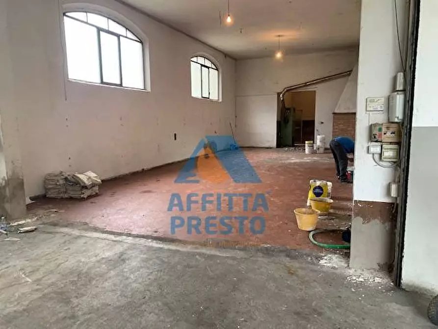 Immagine 3 di Capannone industriale in affitto  a Empoli