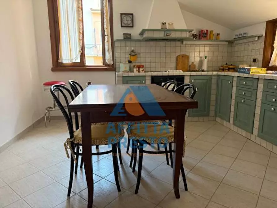 Immagine 2 di Appartamento in affitto  a Empoli