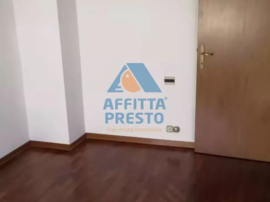 Immagine 5 di Appartamento in vendita  a Pontedera