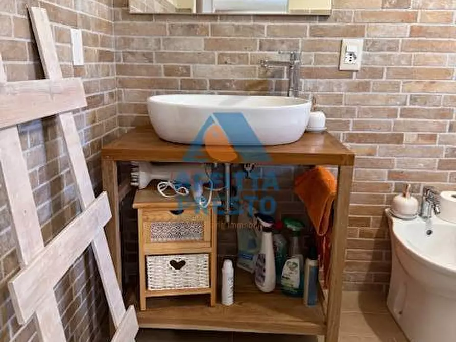 Immagine 8 di Loft/Open space in affitto  a Cerreto Guidi