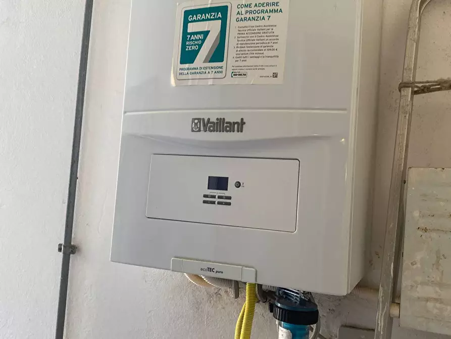 Immagine 17 di Appartamento in vendita  a Marciana Marina