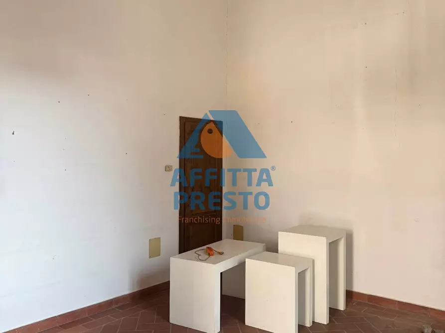 Immagine 6 di Attività commerciale in affitto  a Fucecchio