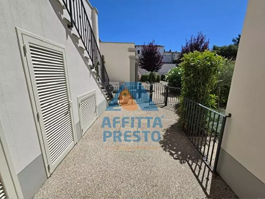 Immagine 14 di Appartamento in affitto  a Empoli