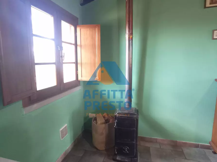 Immagine 2 di Appartamento in affitto  a Capraia E Limite