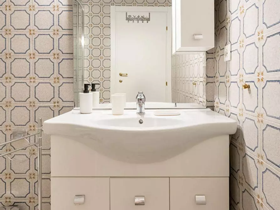 Immagine 4 di Appartamento in affitto  a Firenze