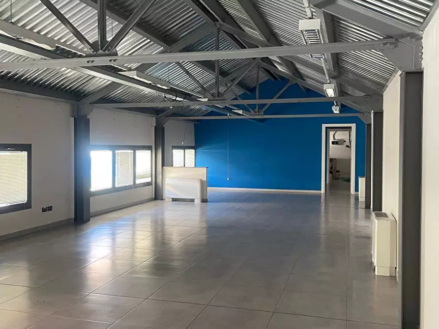 Immagine 2 di Ufficio in affitto  in Via Teodoro 1 a Chivasso