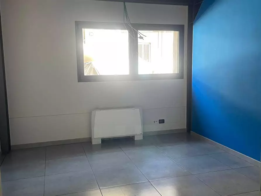 Immagine 14 di Ufficio in affitto  in Via Teodoro 1 a Chivasso