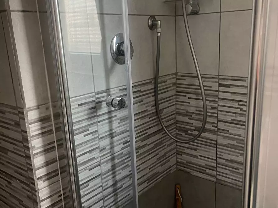 Immagine 4 di Appartamento in affitto  a Empoli