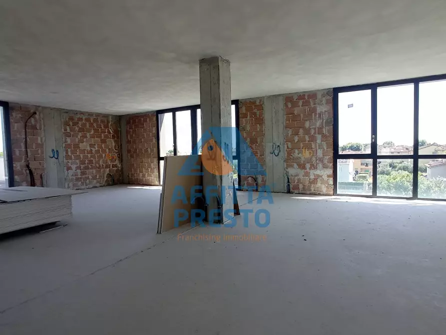 Immagine 2 di Ufficio in affitto  a Empoli