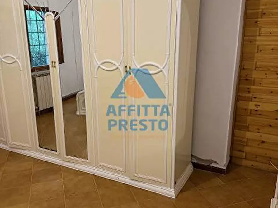 Immagine 6 di Appartamento in vendita  a Lastra A Signa