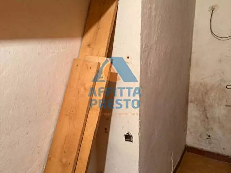 Immagine 10 di Appartamento in vendita  a Lastra A Signa