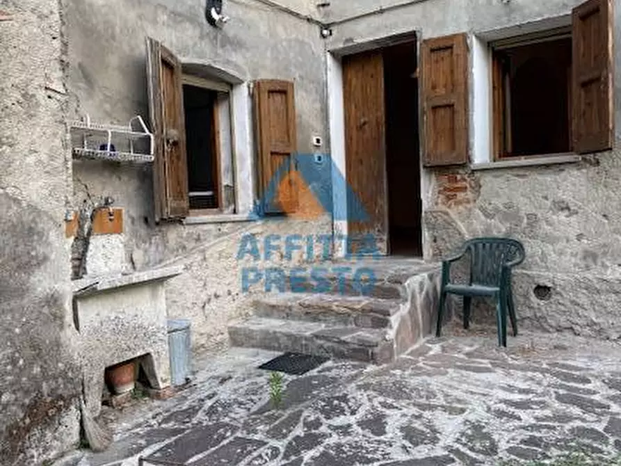 Immagine 13 di Appartamento in vendita  a Lastra A Signa