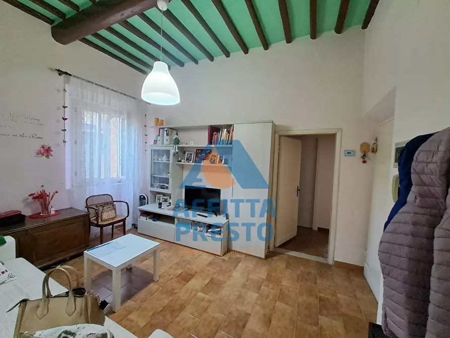 Immagine 3 di Camera in affitto  a Empoli