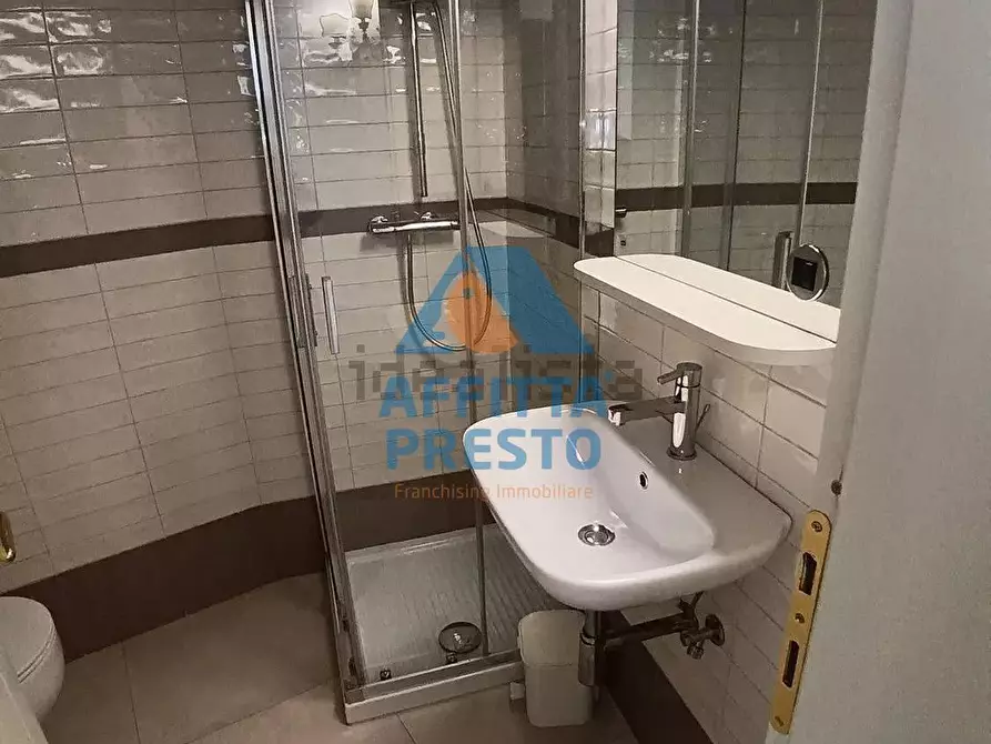 Immagine 10 di Appartamento in affitto  a Empoli