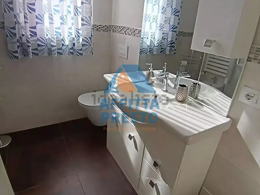 Immagine 11 di Appartamento in affitto  a Empoli