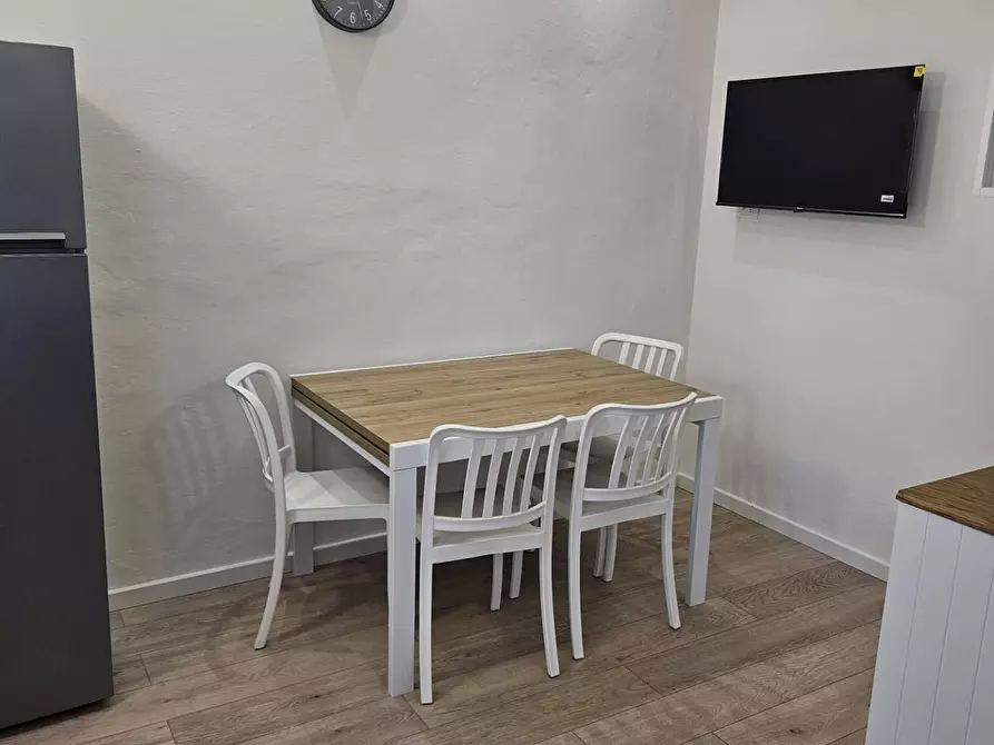 Immagine 11 di Camera in affitto  a Firenze