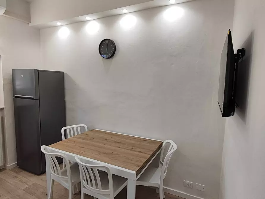 Immagine 13 di Camera in affitto  a Firenze