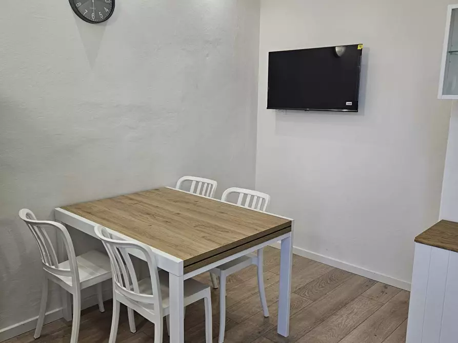 Immagine 16 di Camera in affitto  a Firenze