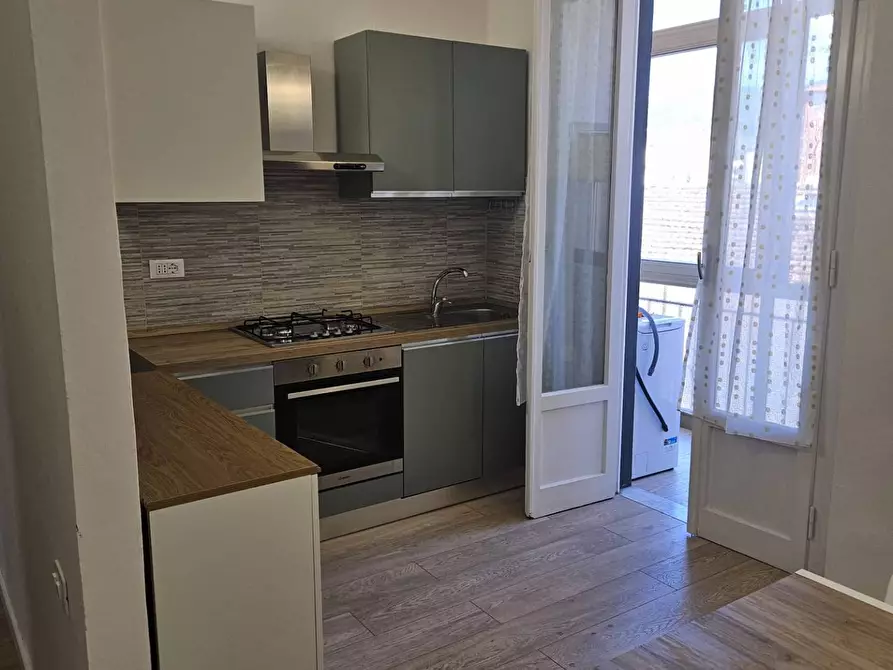 Immagine 17 di Camera in affitto  a Firenze