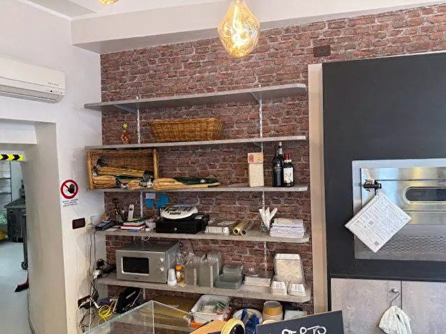 Immagine 19 di Attività commerciale in vendita  in Via Milano 18 a Torino