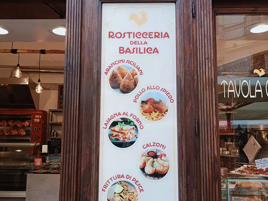 Immagine 4 di Attività commerciale in vendita  in Via Milano 18 a Torino